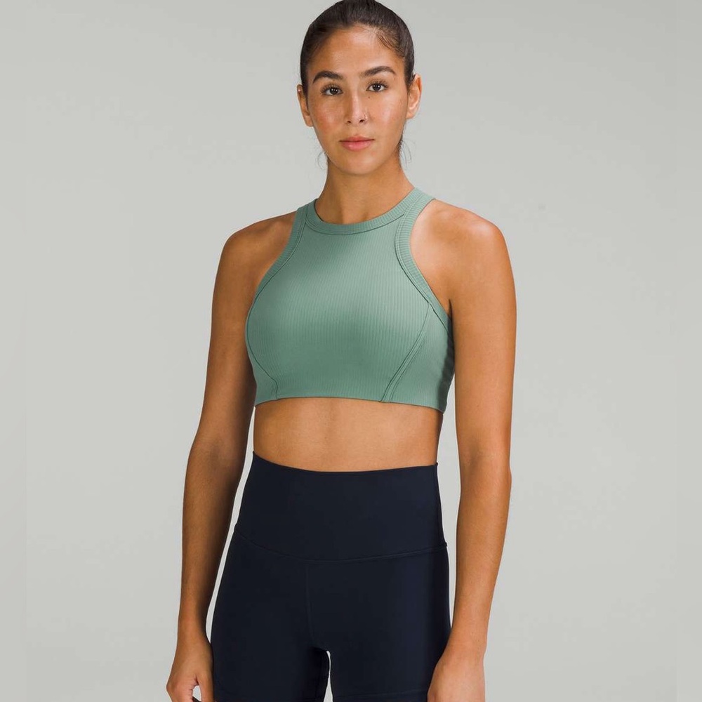 Lululemon bra